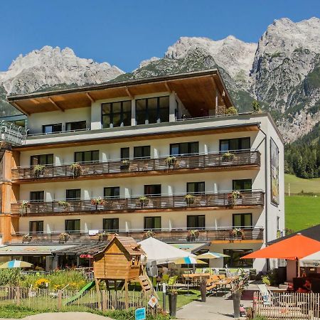 Hotel Bacher Asitzstubn Leogang Eksteriør billede